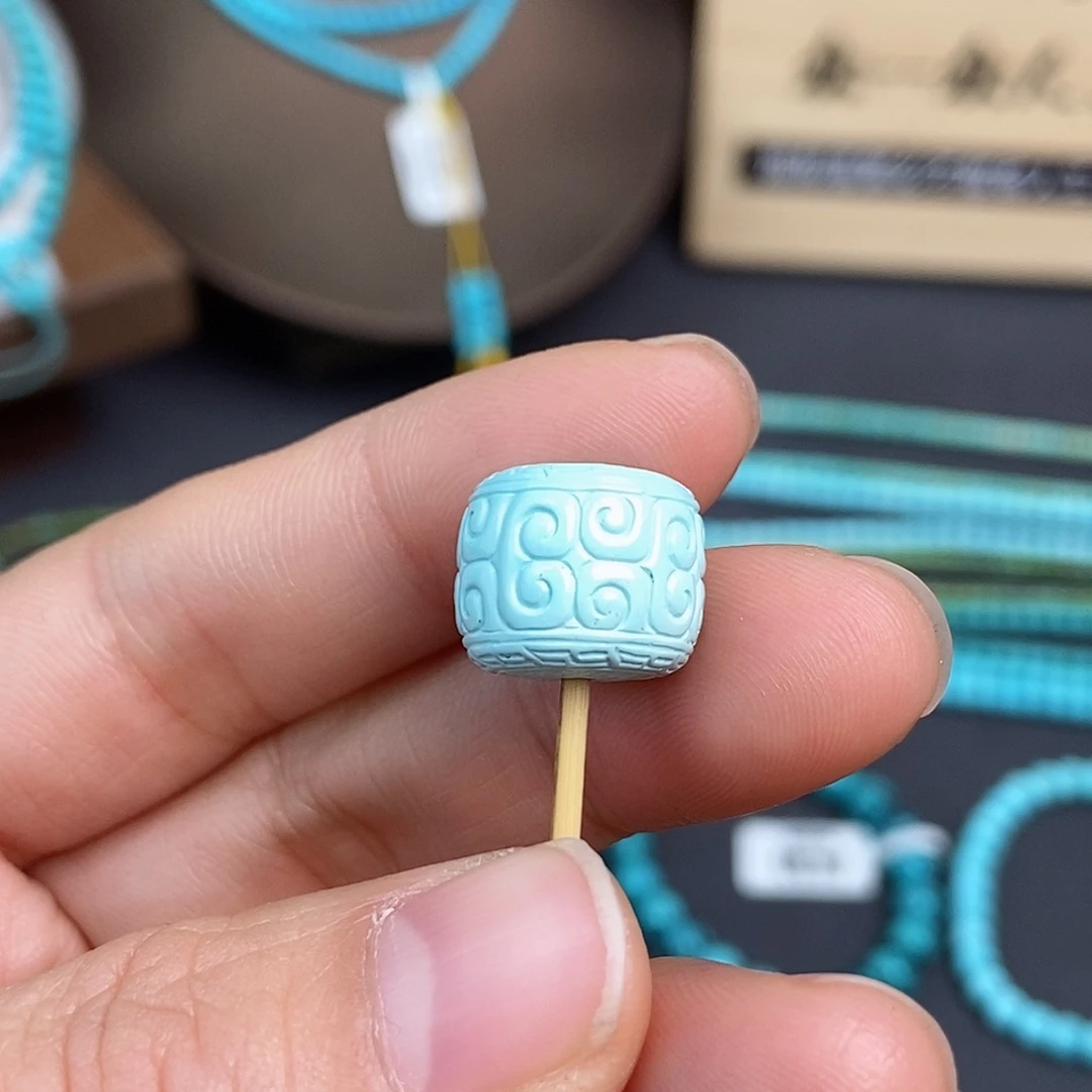 绿松石配饰未镶嵌