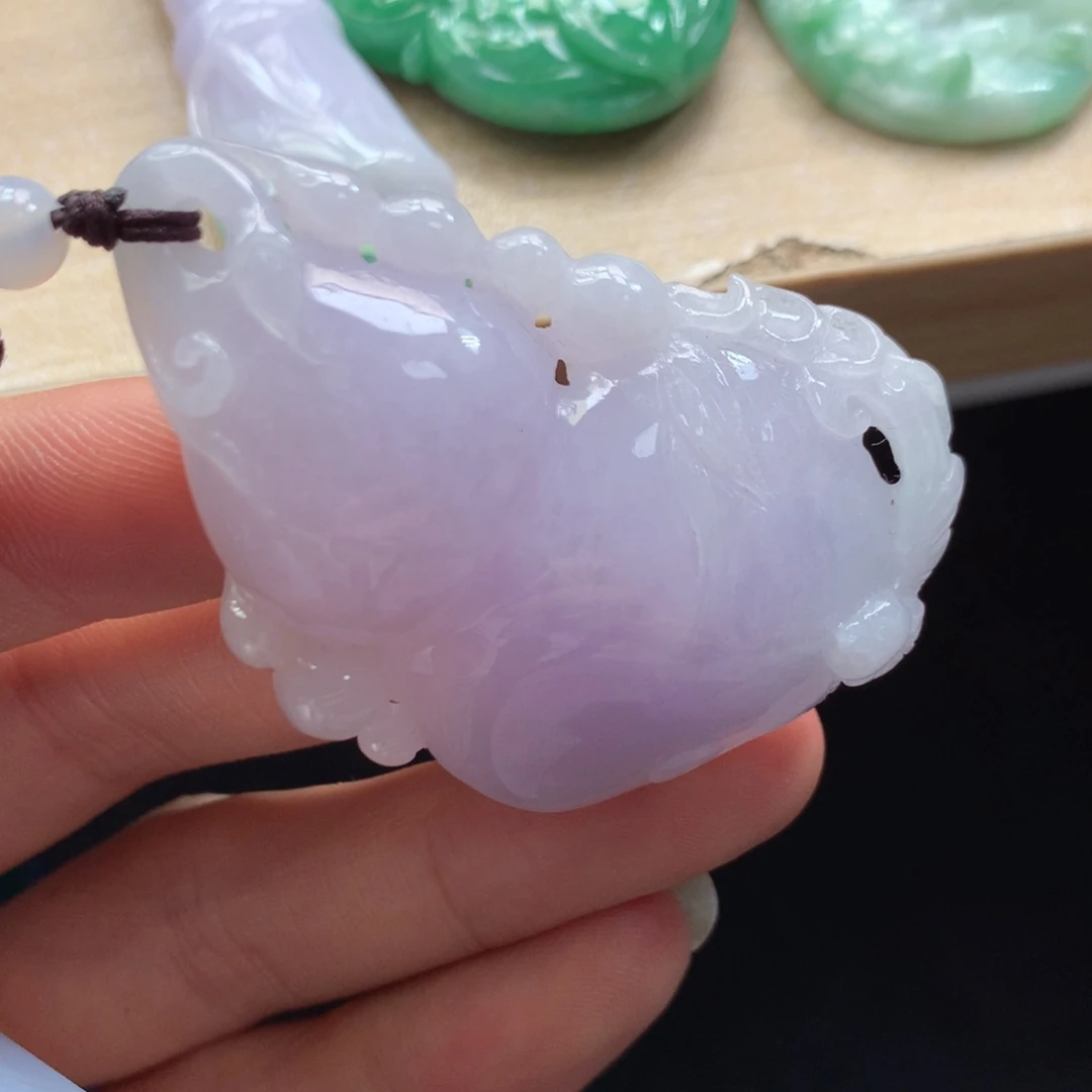 颈饰未镶嵌翡翠吊坠