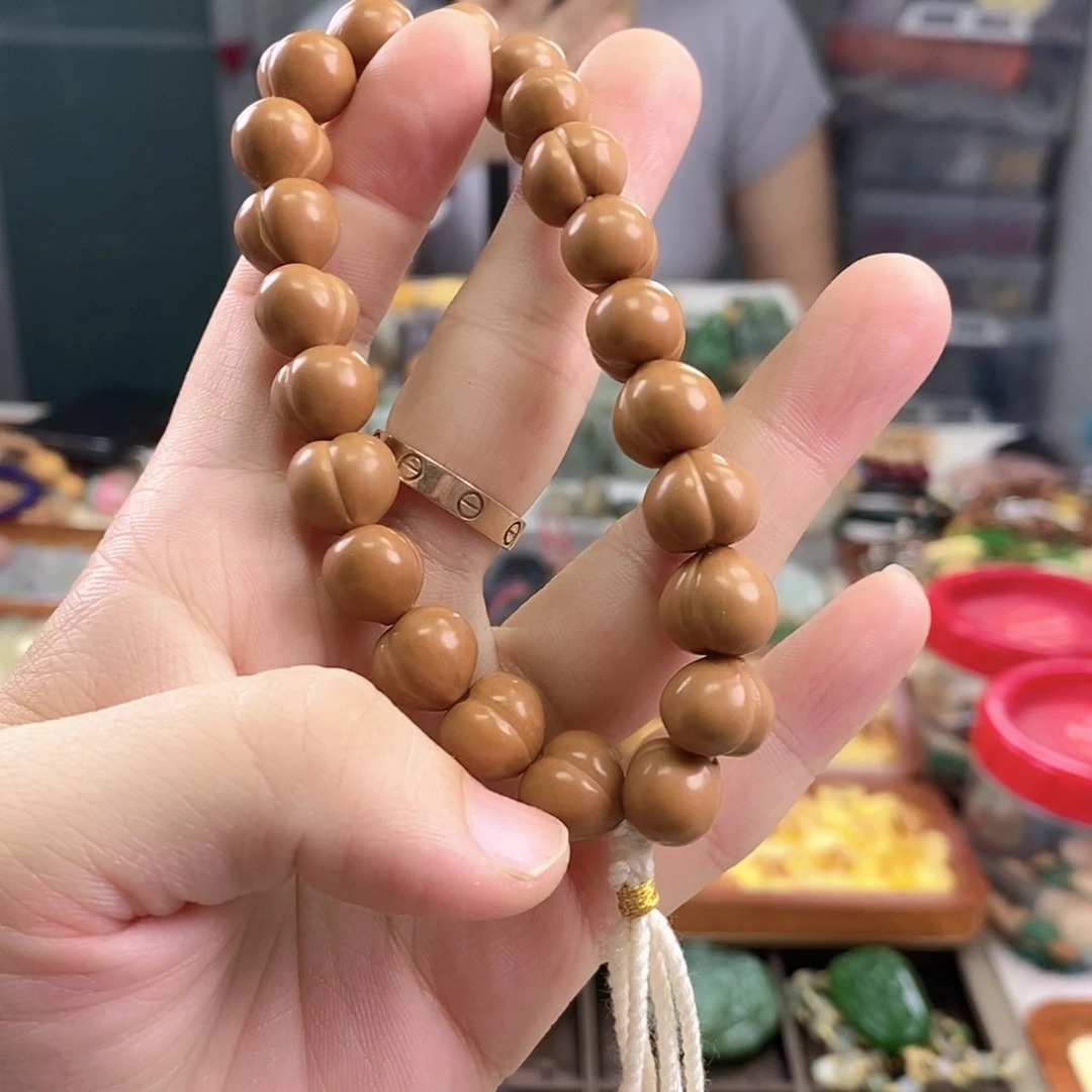 吊坠菩提根/象牙果