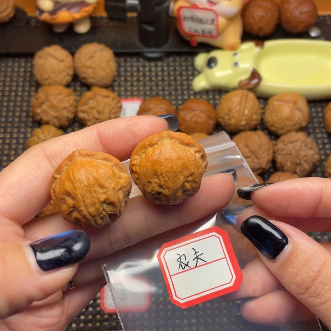 农***夫文玩核桃吊坠25尺全品小官帽