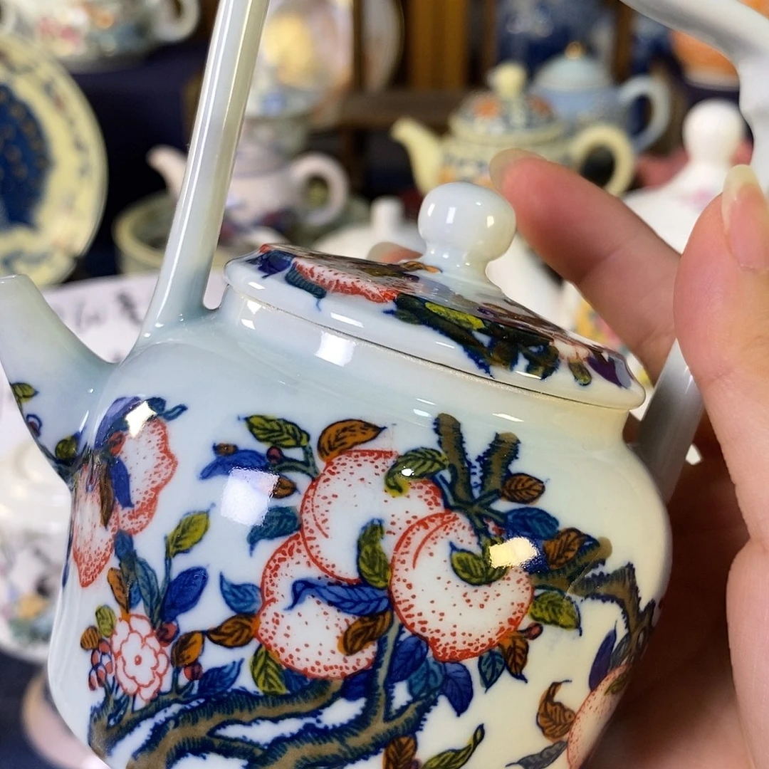 奥***蔓瓷片景德镇陶瓷茶壶1件