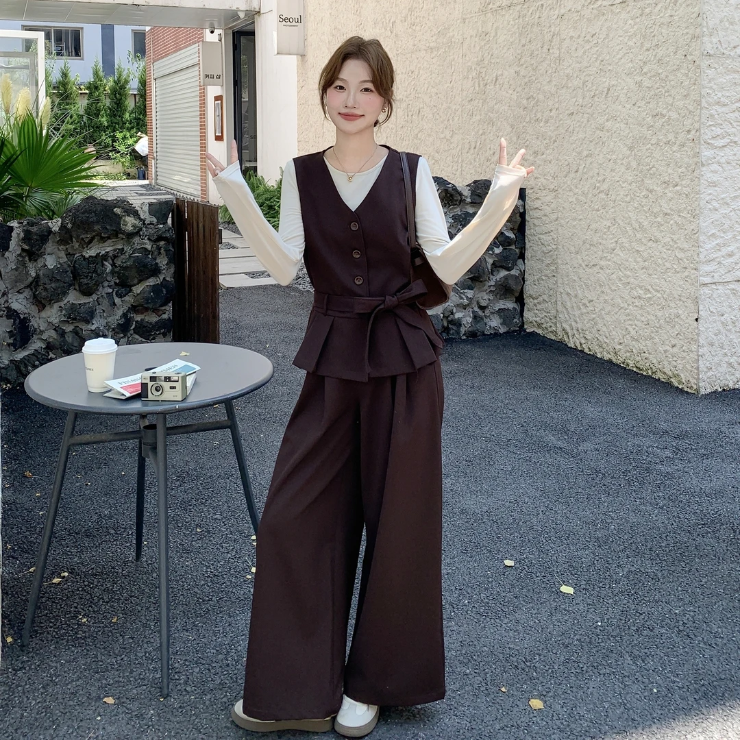 时尚休闲风气质显瘦套装女2025秋季新款设计感马甲内搭长裤三件套