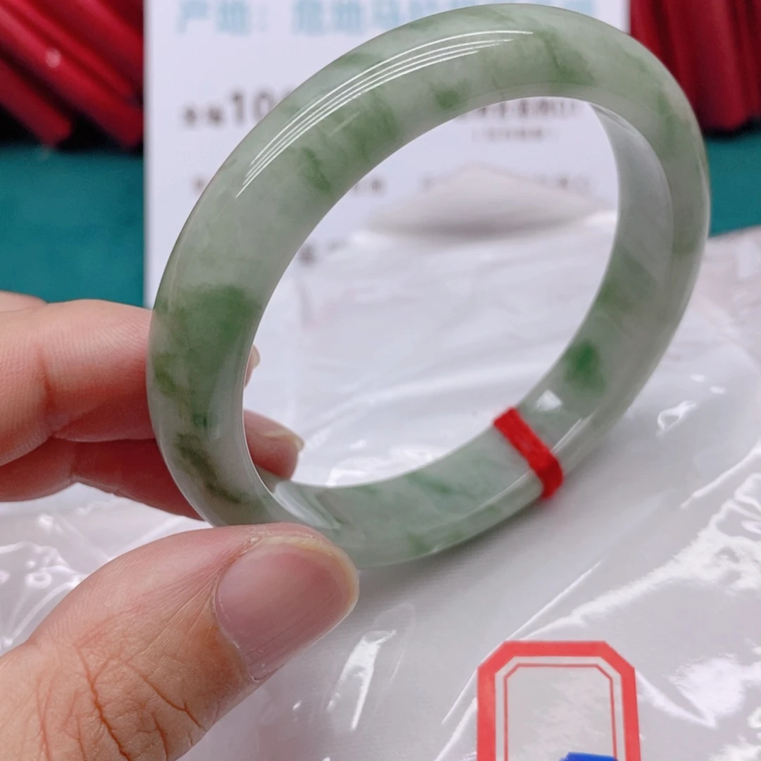 翡翠手镯未镶嵌缘*09999999999