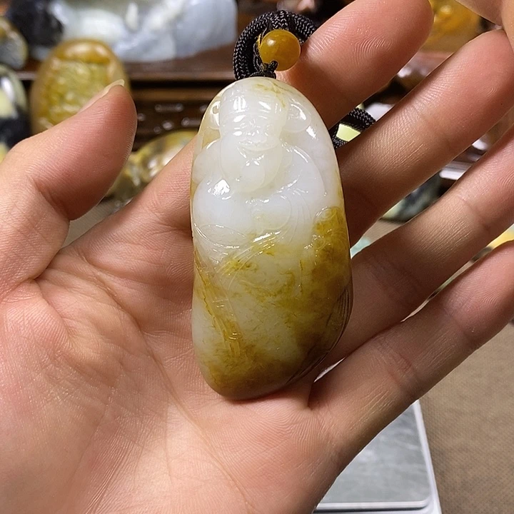 和田玉未镶嵌挂件