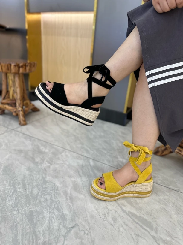 19-885网红鞋韩版时尚女鞋跟鞋厚底软底圆头