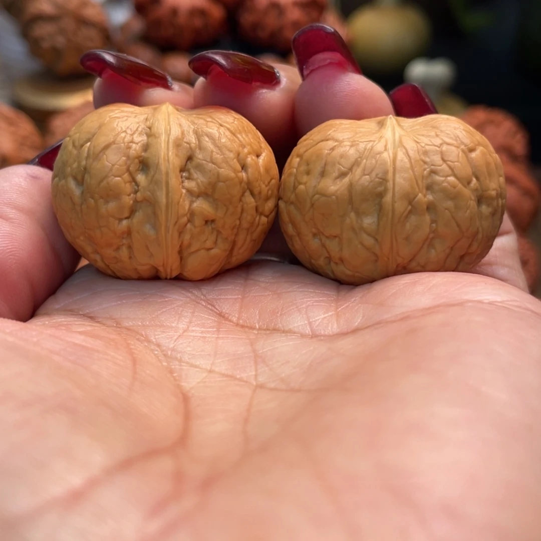 把件文玩核桃天启元宝