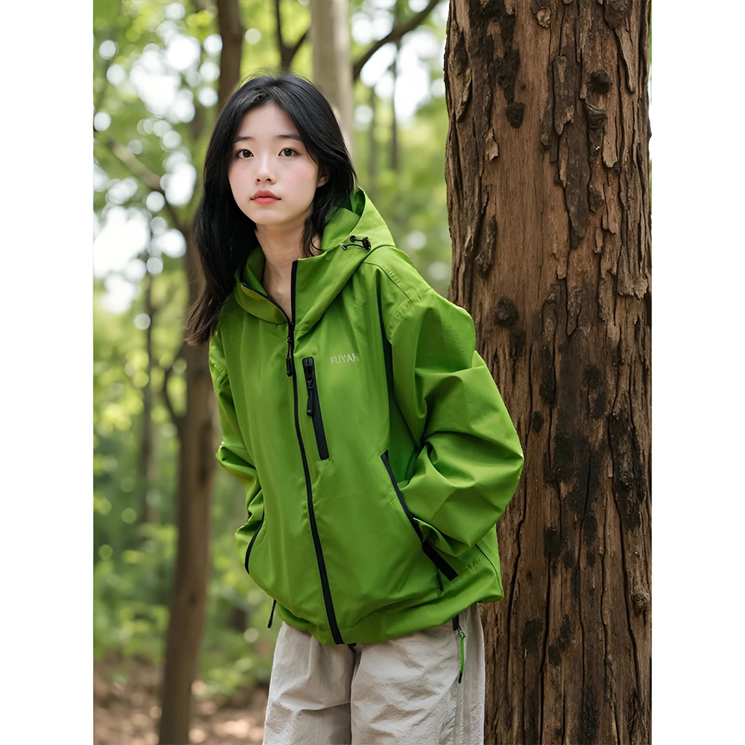 芙沿绿色冲锋衣女款2025新款三合一户外超好看露营徒步进藏登山服