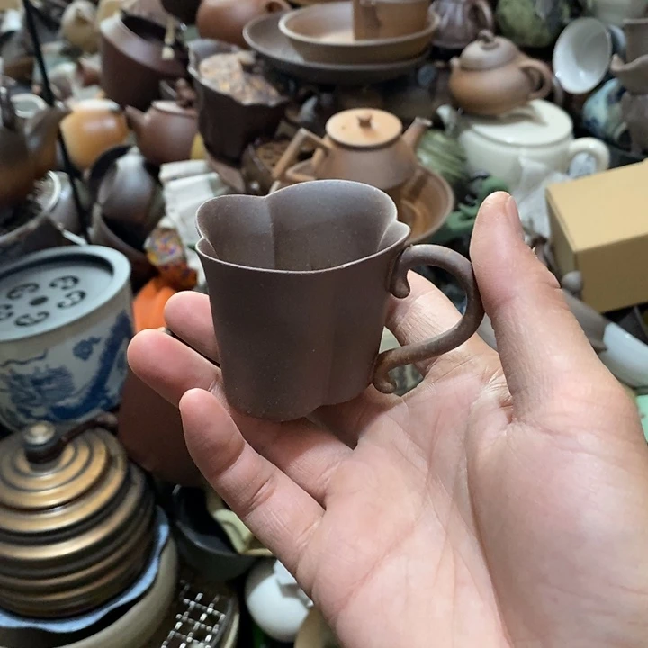 瓷片荷花绽放了你美丽动人心弦，