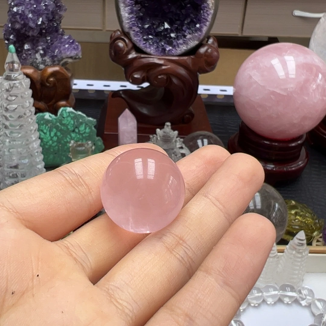 弘***福未镶嵌珠宝半成品水晶