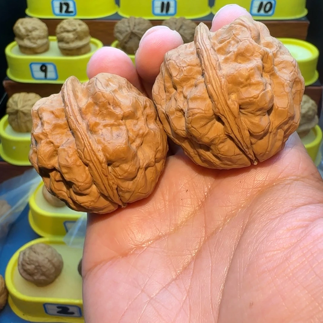 装***工桃核把件七龙珠核桃