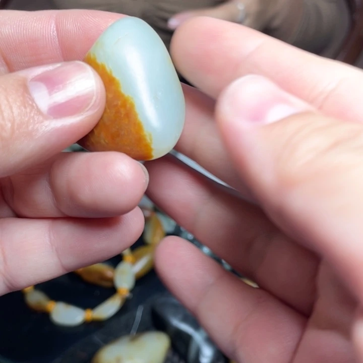 未镶嵌和田玉（糖玉）珠宝奇石
