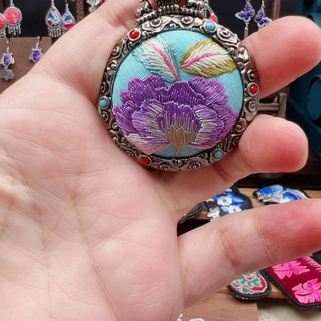 织绣手工刺绣工艺品