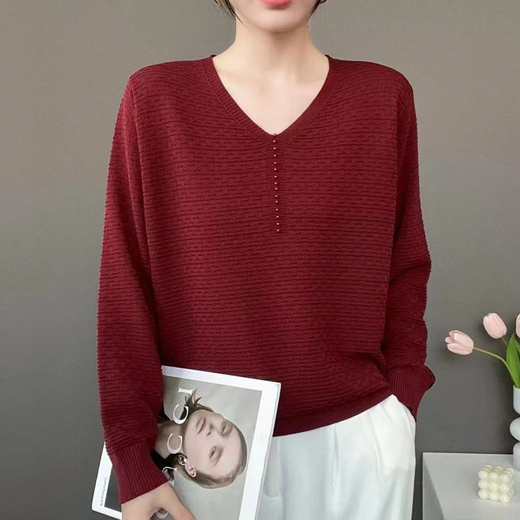 V领中年妈妈春秋长袖毛针织衫女高级感打底宽松显瘦大码洋气上衣