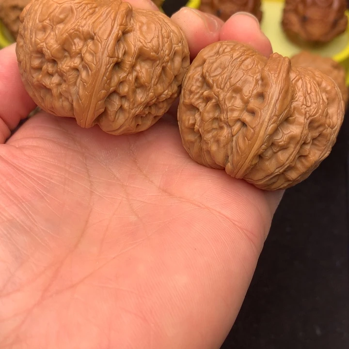 文玩核桃吊坠元宝44