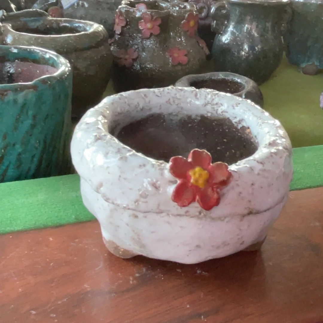 红陶粗砂陶瓷花盆