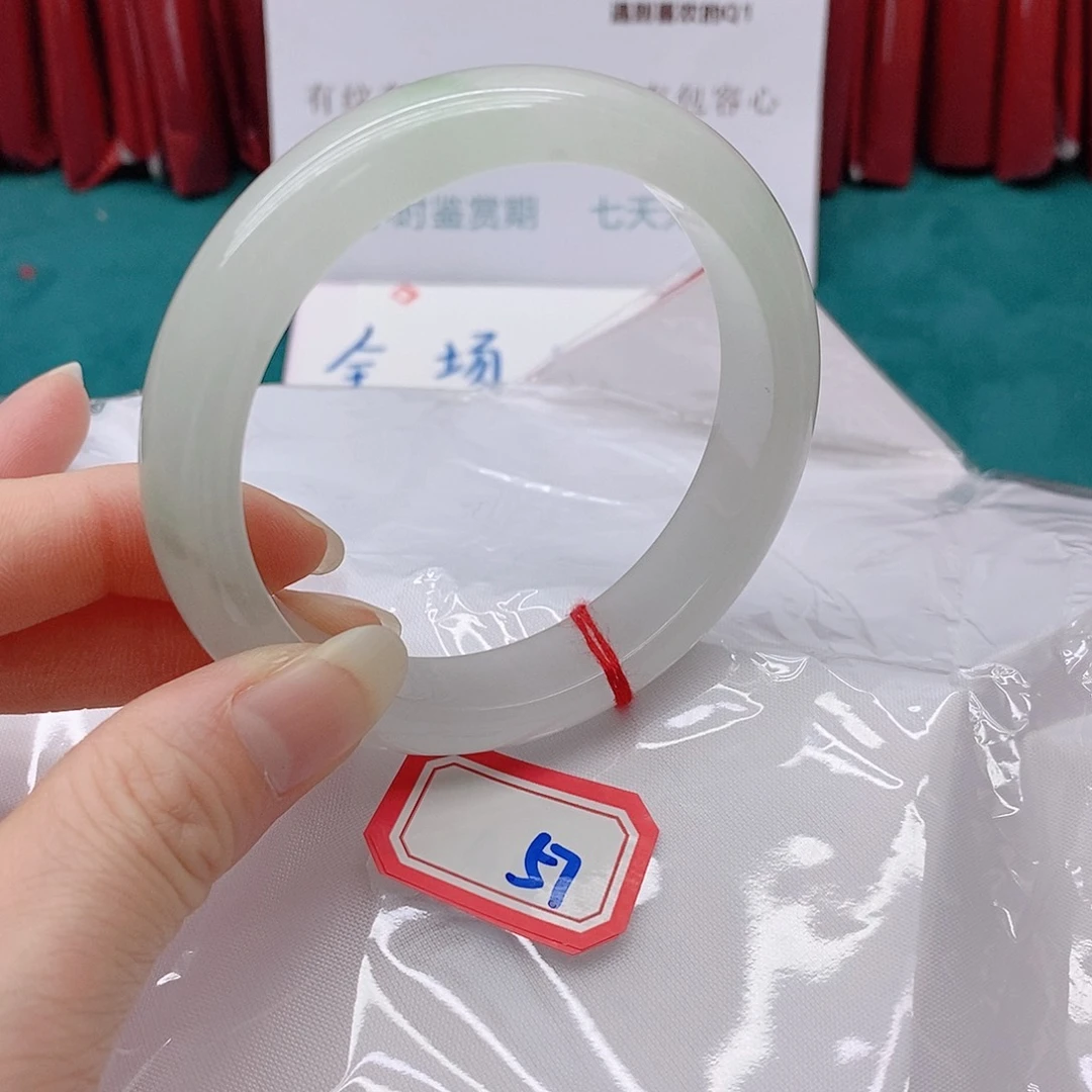 翡翠手镯未镶嵌鲁***57777777