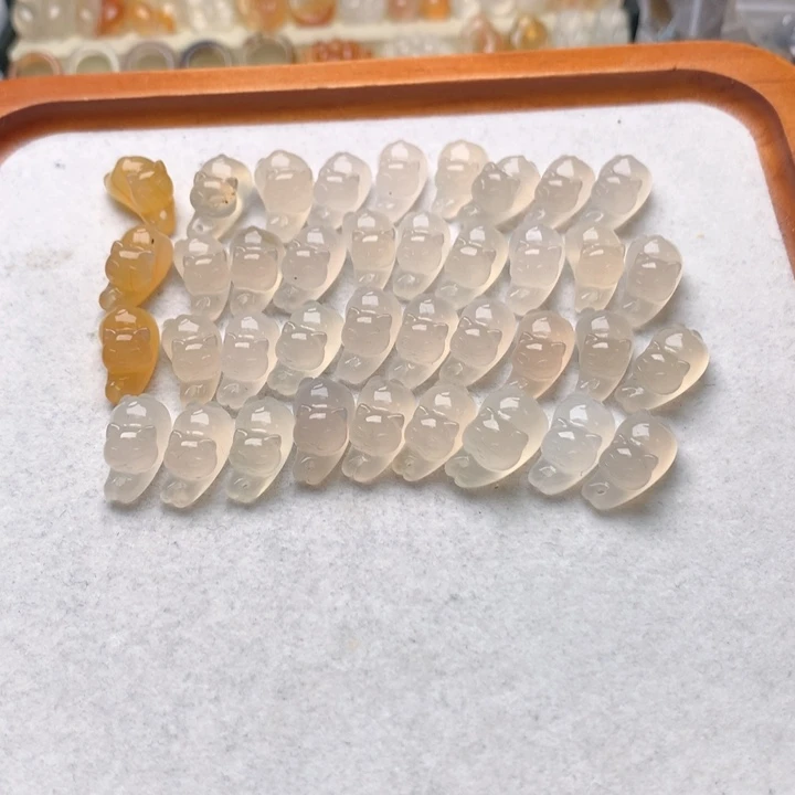 玛瑙/玉髓未镶嵌玛瑙福利趴趴猫