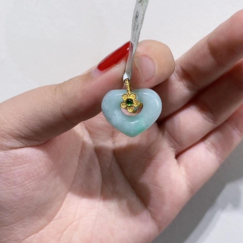 【闪购商品】颈饰未镶嵌翡翠