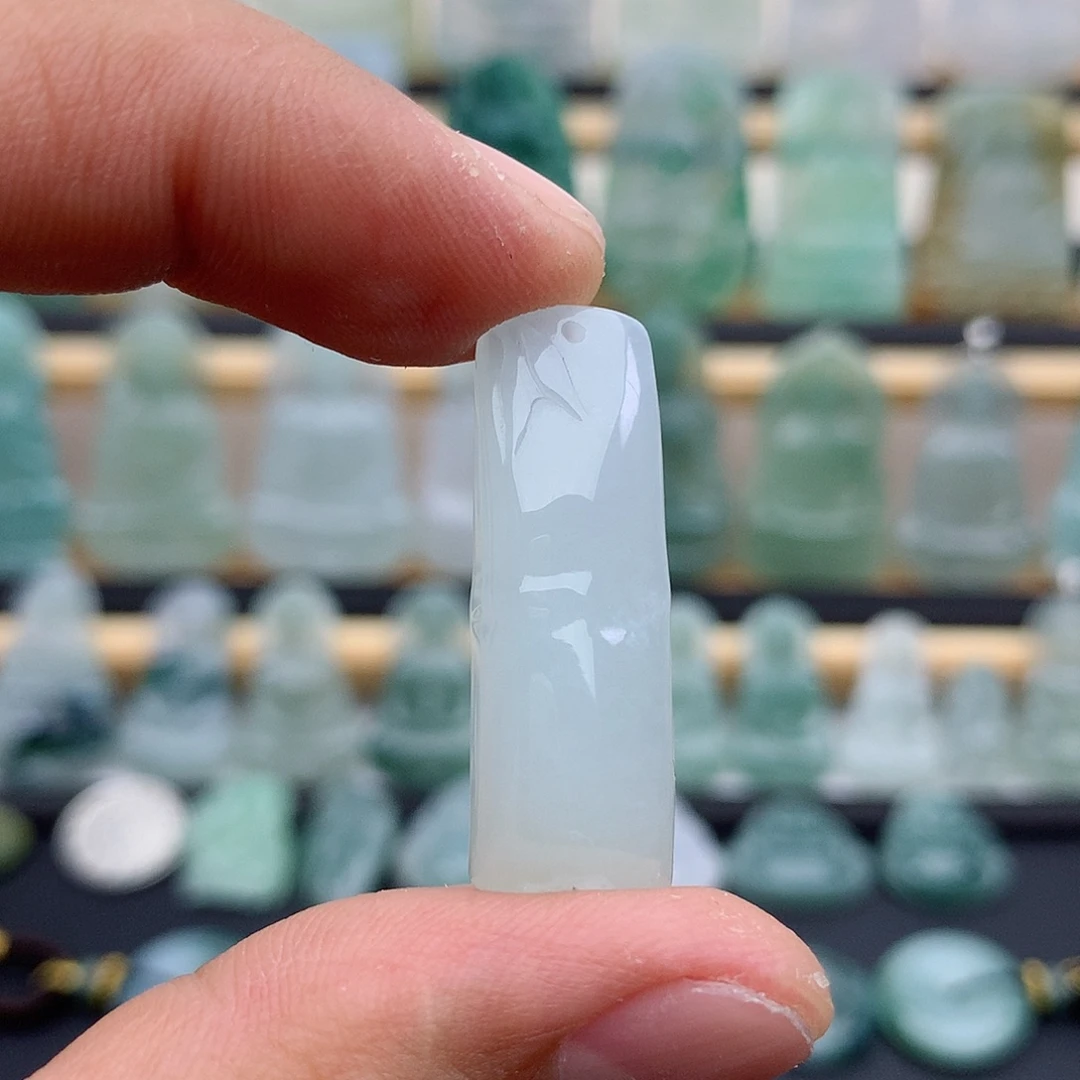 翡翠未镶嵌颈饰节节高升