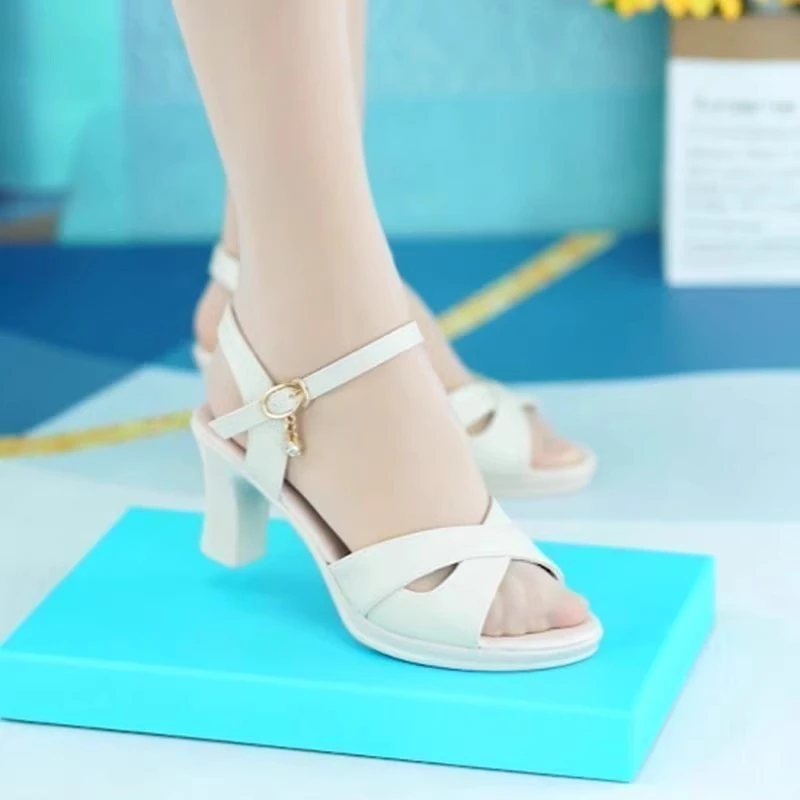 （撤柜牛皮）12凉鞋女2025年夏季外穿中年妈妈鱼嘴镂空百搭中粗跟鞋