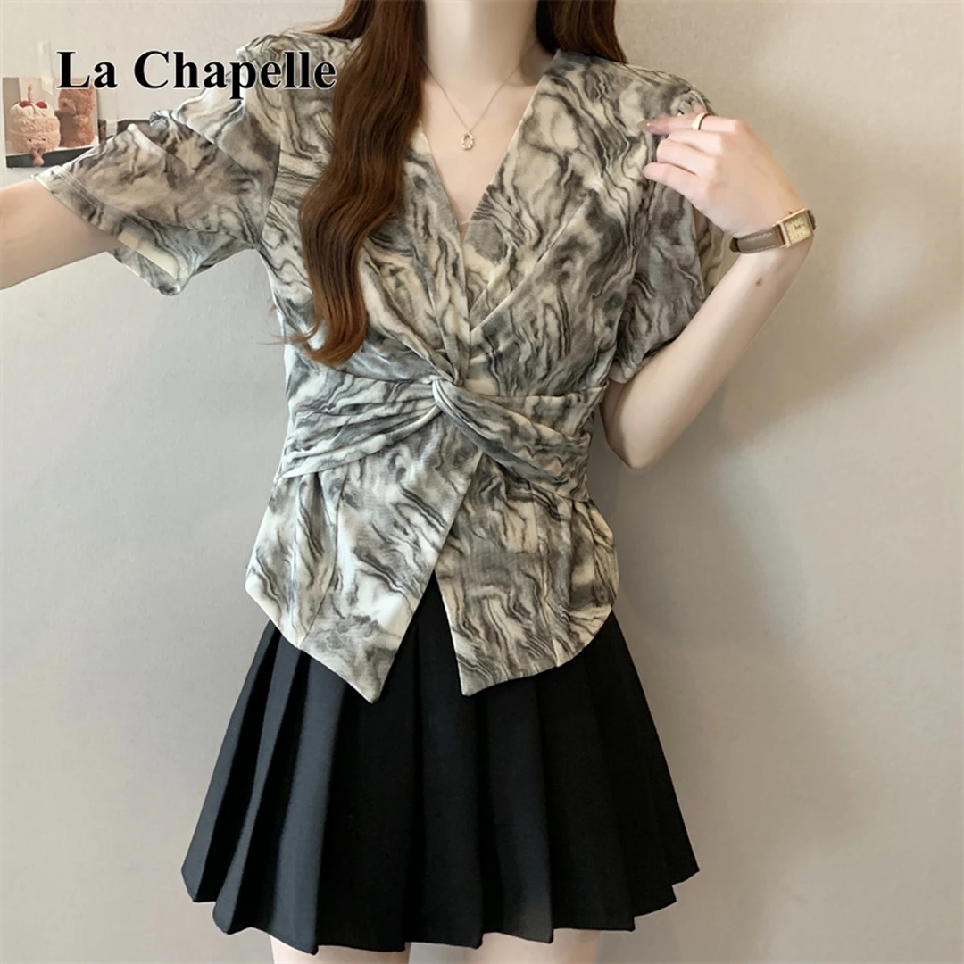 拉夏贝尔时尚修身性感提花V领短袖T恤女装新款显瘦百搭设计感上衣