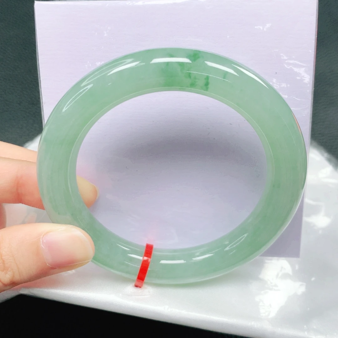 翡翠未镶嵌手镯54圈