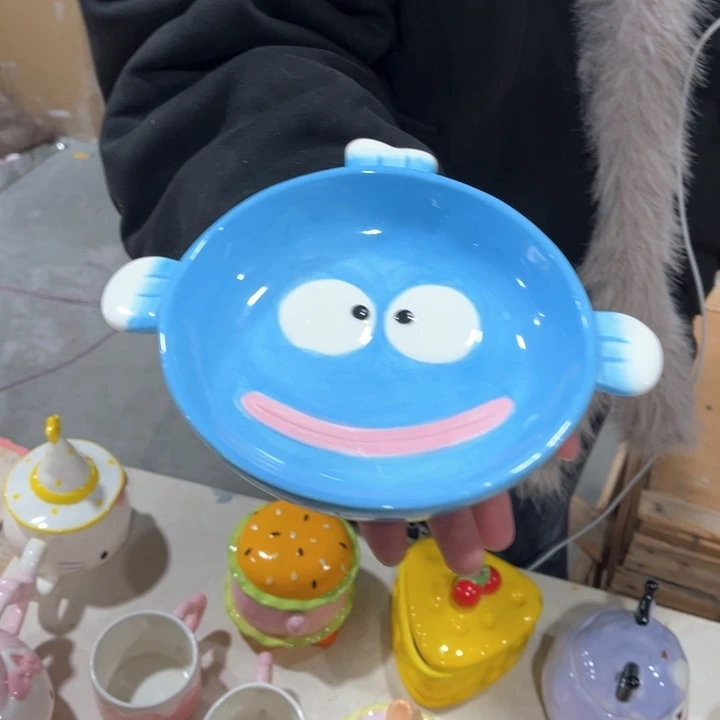 紫砂茶叶罐这么多人