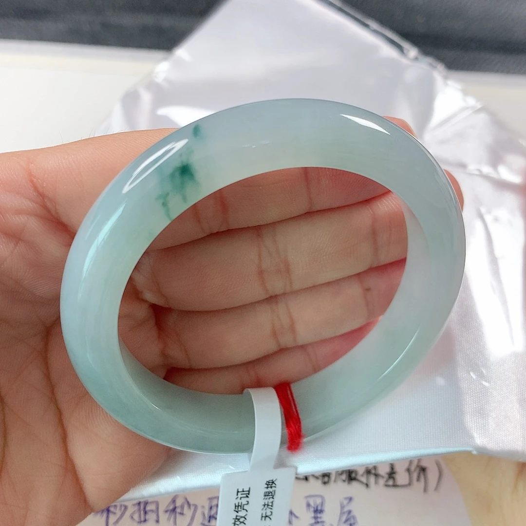 翡翠手镯未镶嵌性价比超高❤️①③⑦