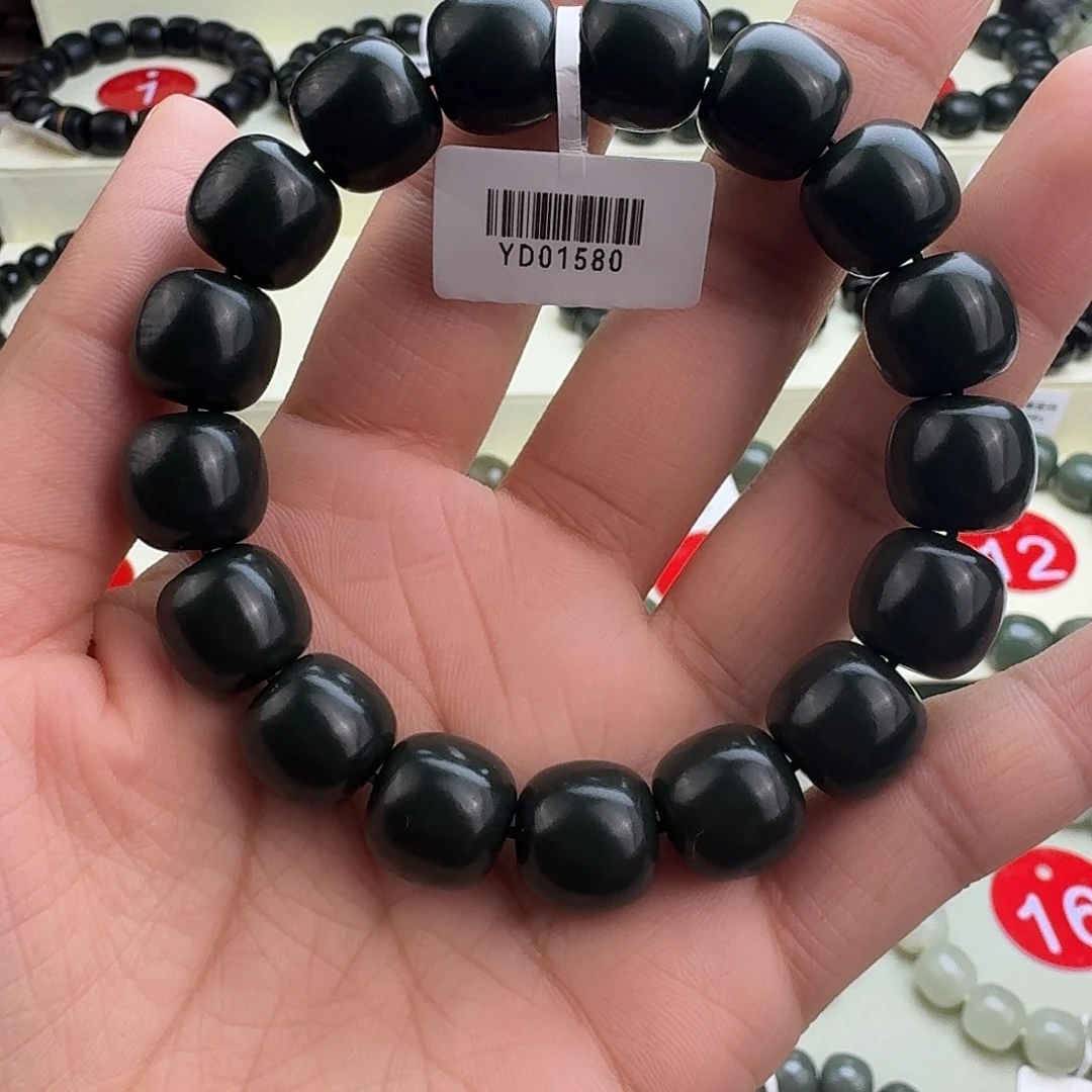 和田玉未镶嵌手串