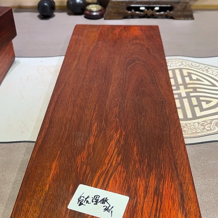 非洲紫檀（红花梨）爱****C