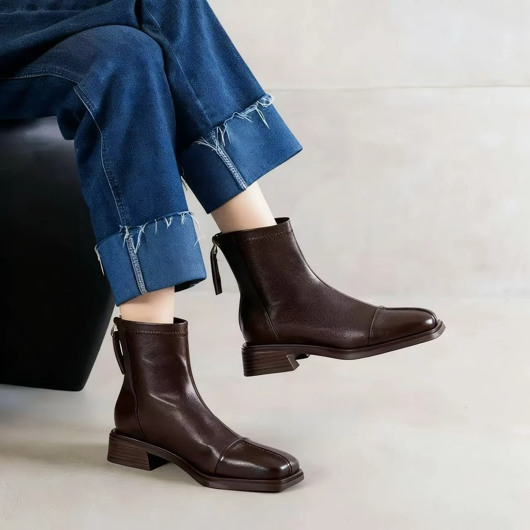 复古短靴2025新款软皮秋冬季粗跟弹力瘦瘦靴子女8927