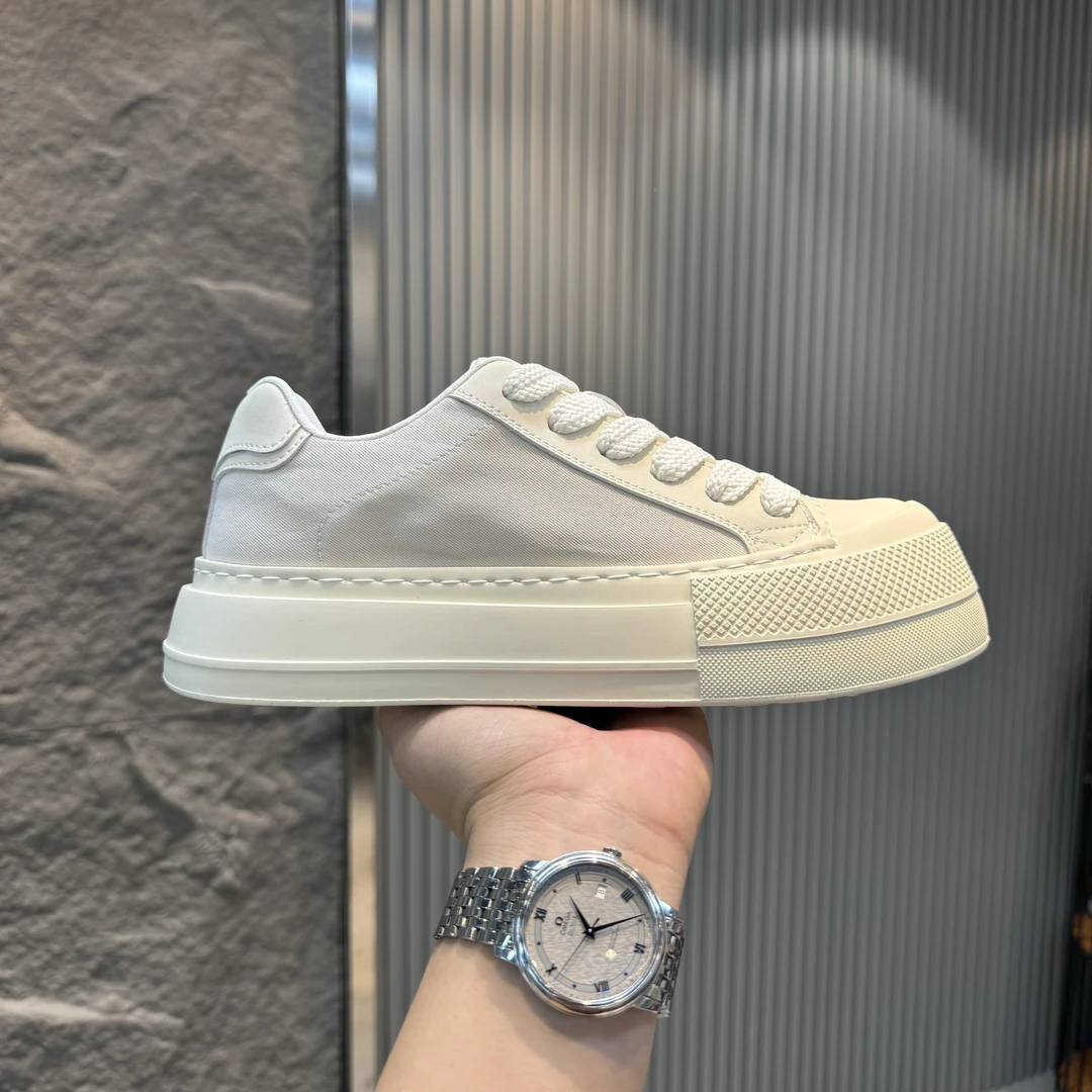 帆布男鞋潮牌夏季新款时尚轻奢小白鞋发泡软轻底透气运动休闲板鞋