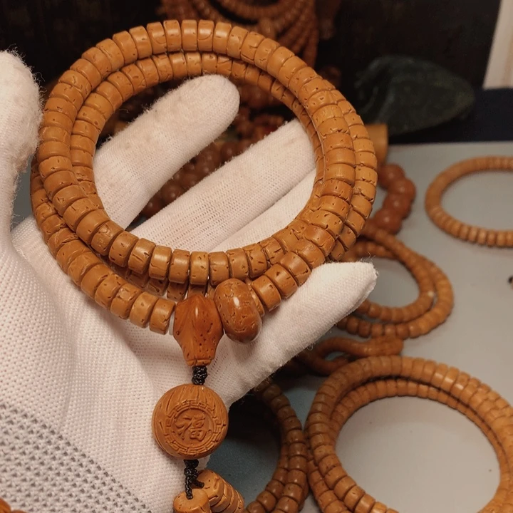 桃核吊坠二**鸭桃核脖挂95