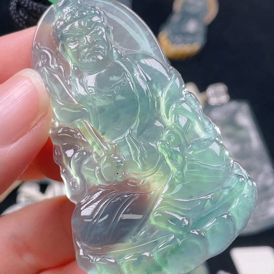 颈饰未镶嵌翡翠3，