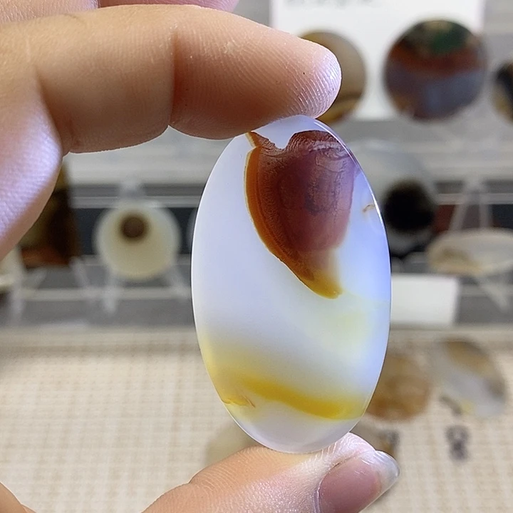 未镶嵌颈饰玛瑙/玉髓