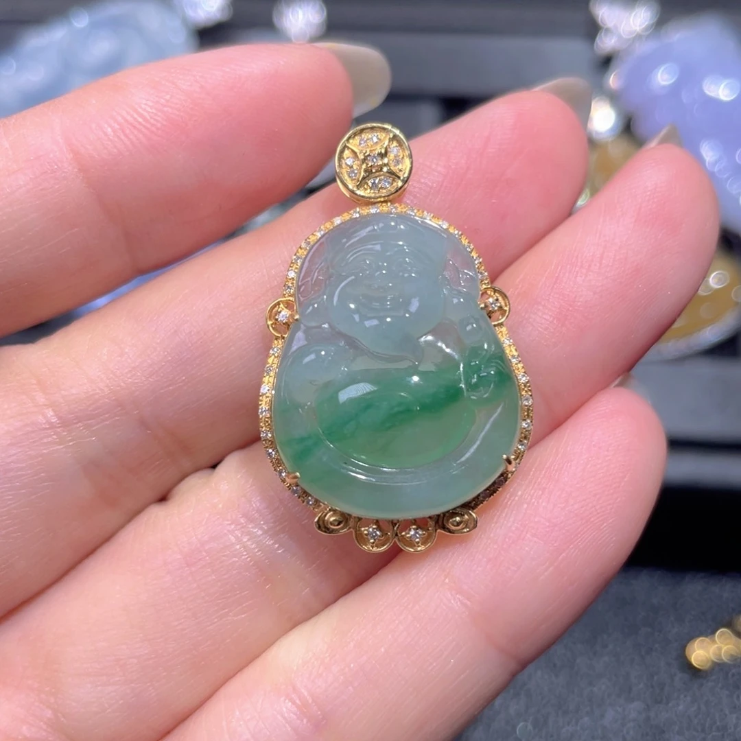 颈饰18K金镶嵌翡翠翡翠