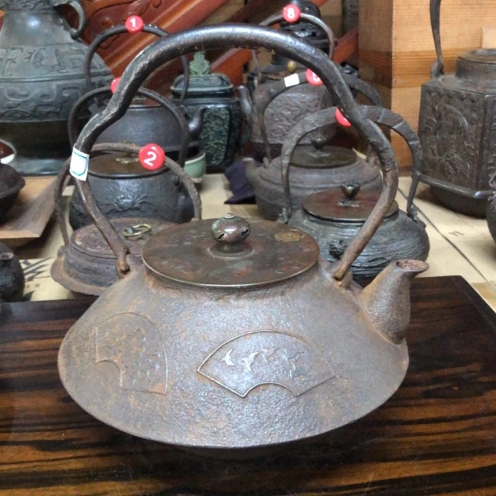 定秀作富士山型壶