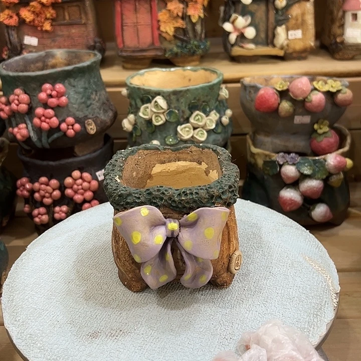 微***…嘻哈多肉花盆微瑕