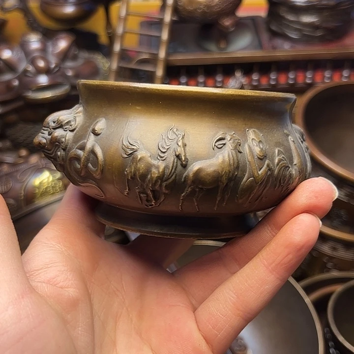 精美铜器批发档口