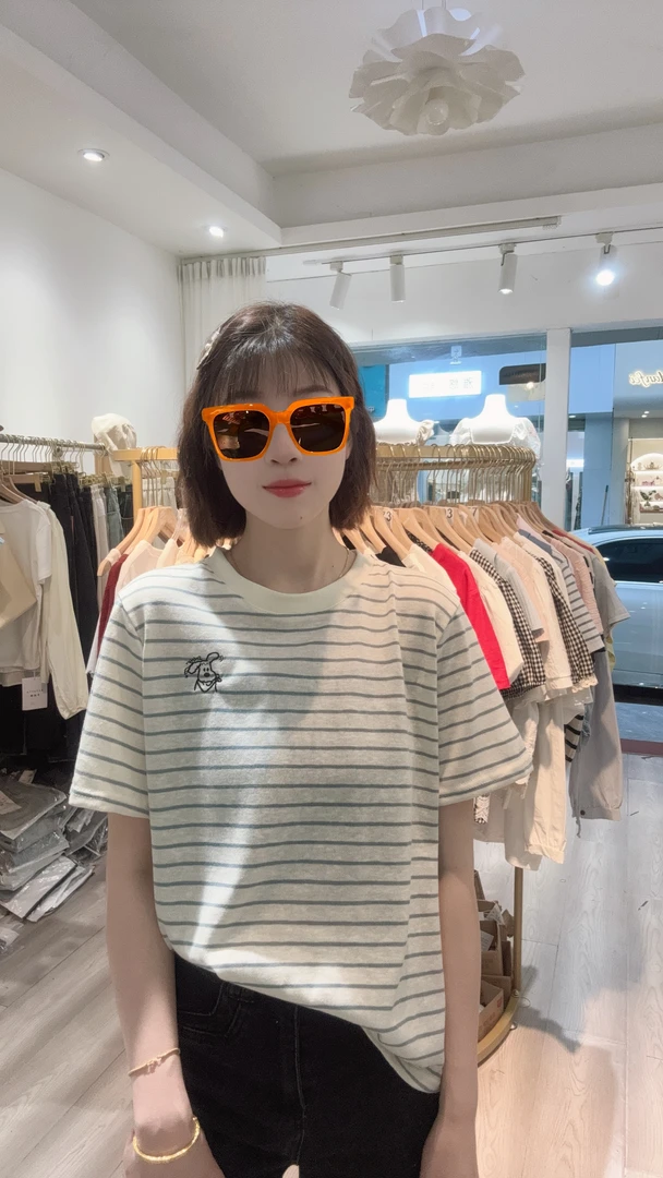 清新舒适条纹卡通刺绣短袖T恤女夏新款圆领宽休闲松百搭上衣
