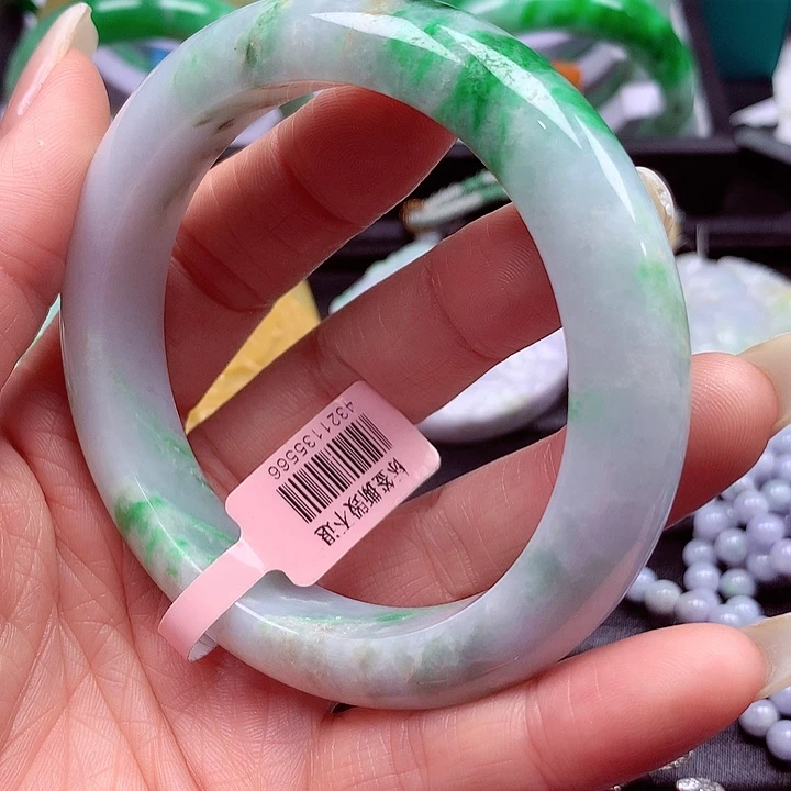 未镶嵌手镯翡翠翡翠
