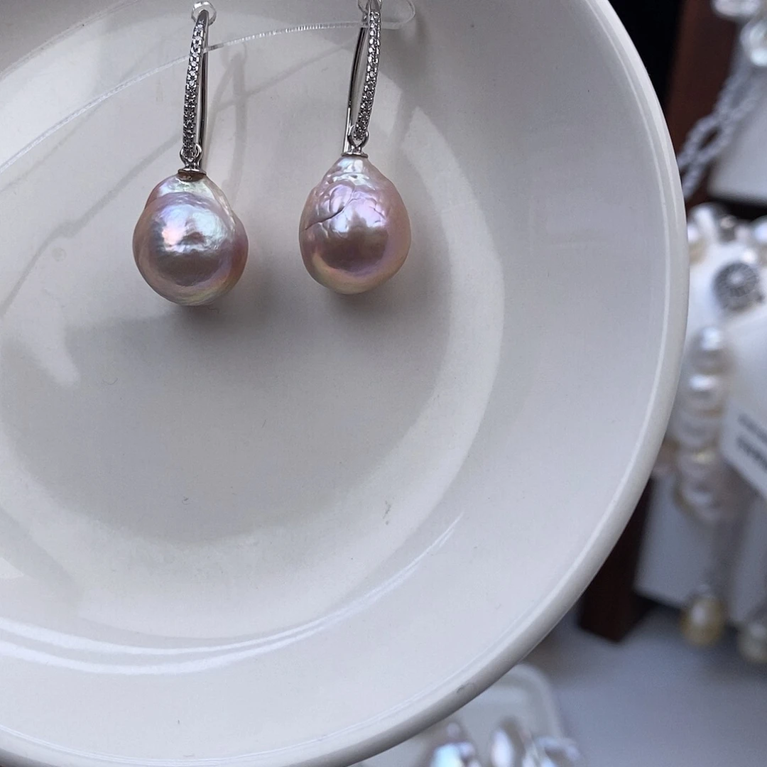 淡水珍珠银S925镶嵌耳饰