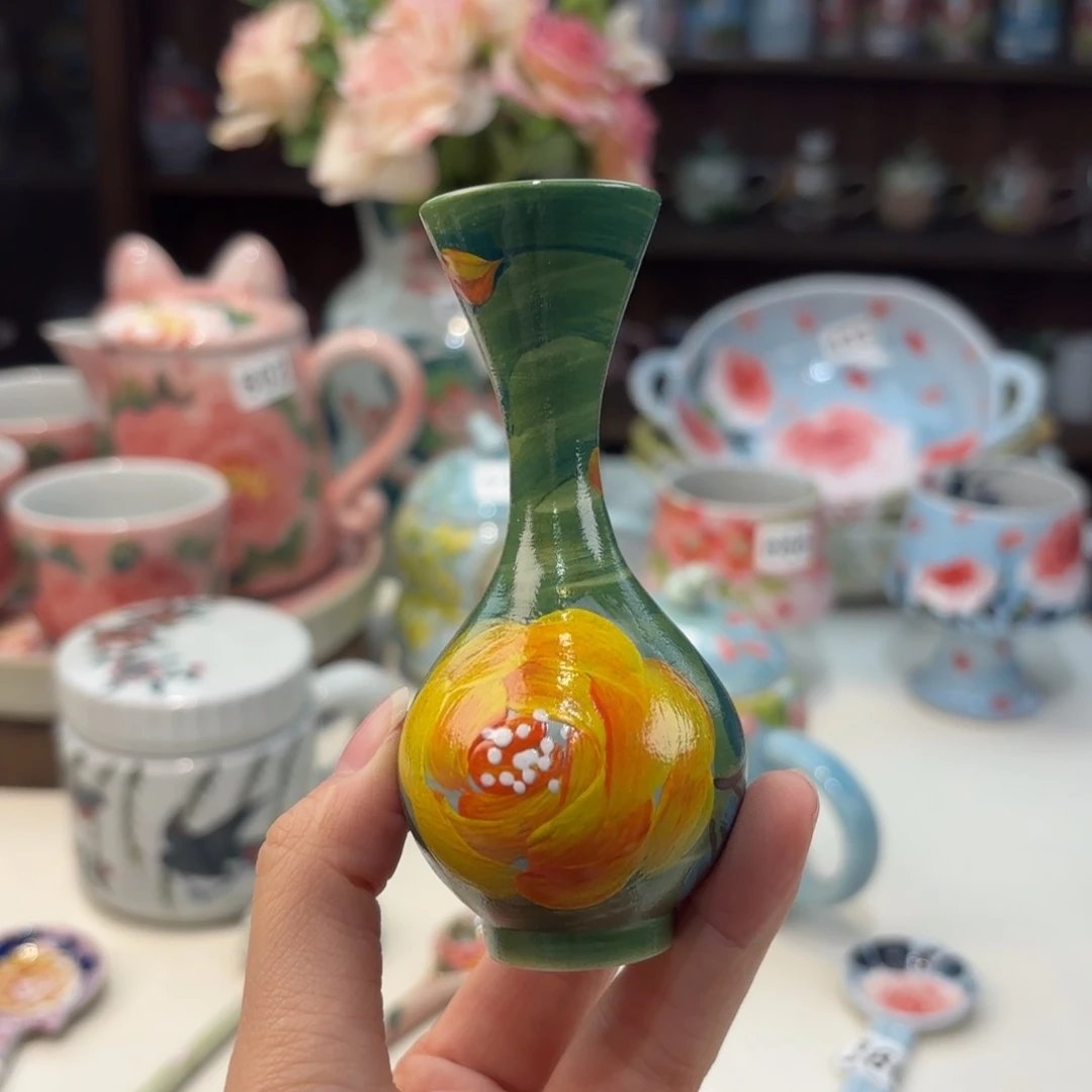 瓷片兔兔好可爱呀