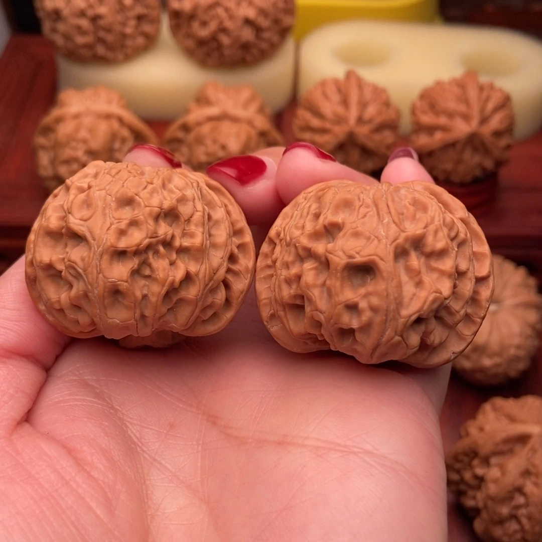 桃核把件苹果园狮子头40