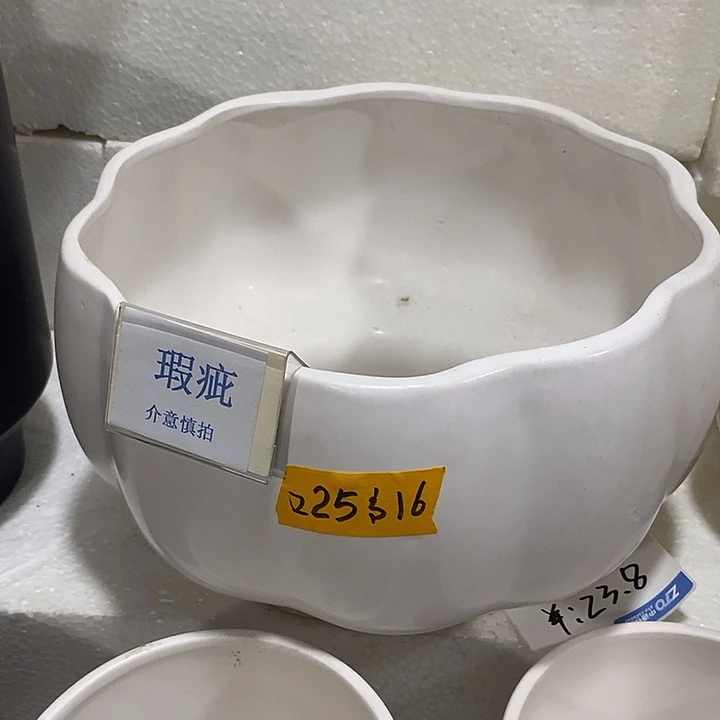 紫砂花盆多肉植物盆瑕疵有孔