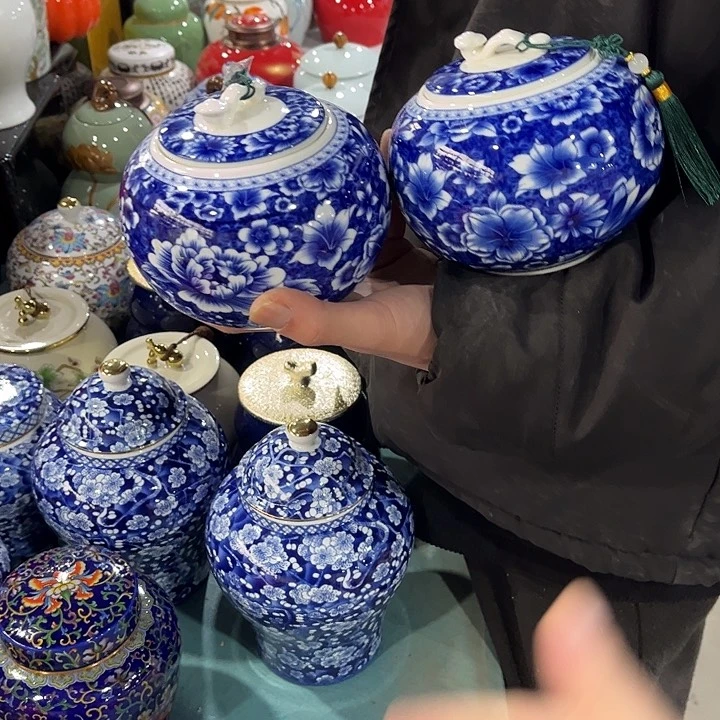 摆件陶瓷茶叶罐陶瓷密封罐