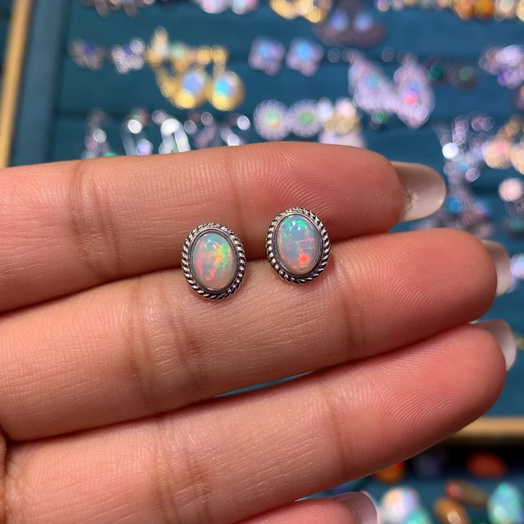 欧泊银S925镶嵌耳饰