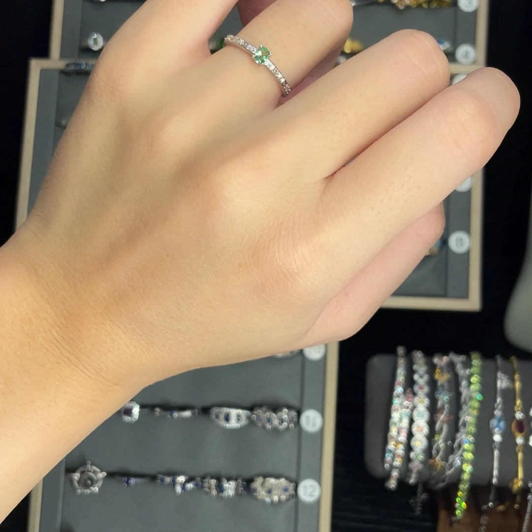 F***雅925银羽毛不带证书链接