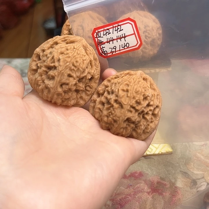 把件文玩核桃南将石