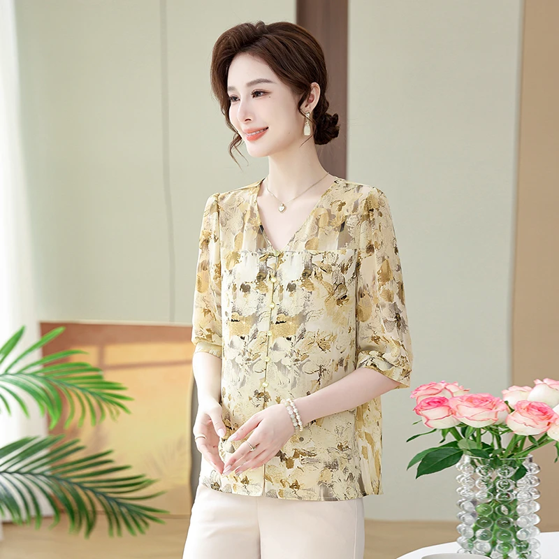 年轻妈妈夏装时尚印花中袖上衣新款中老年新款女洋气减龄遮肚小衫